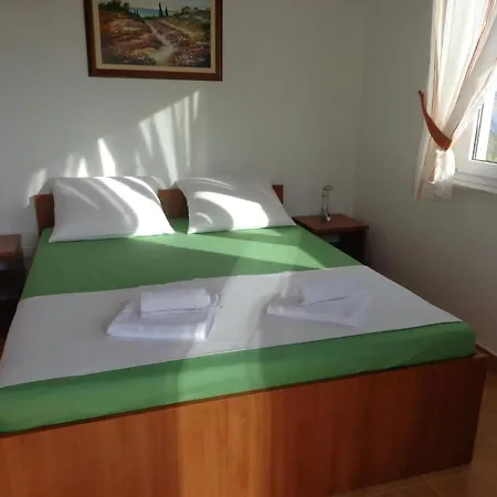 Studio Apartman *